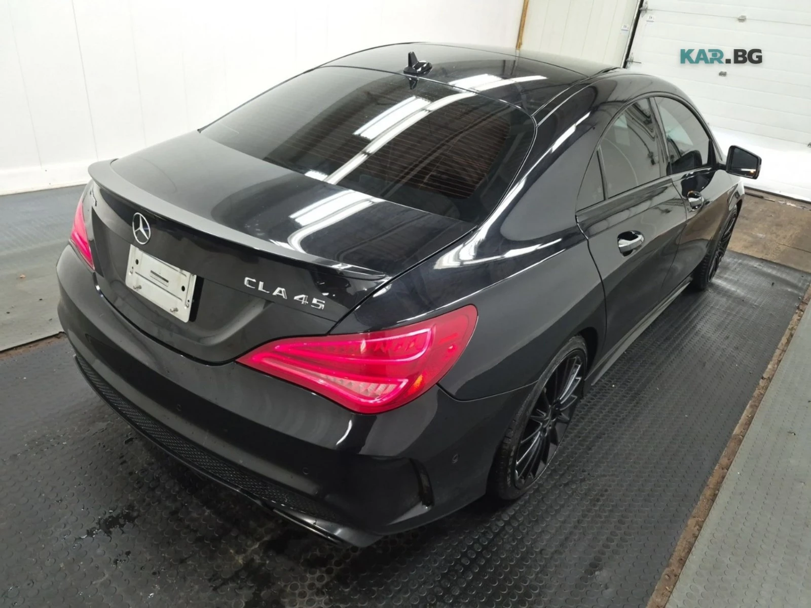 Mercedes-Benz CLA 45 AMG  * АвтоКредит * (ЦЕНА ДО БГ), снимка 4 - Автомобили и джипове - 54883790