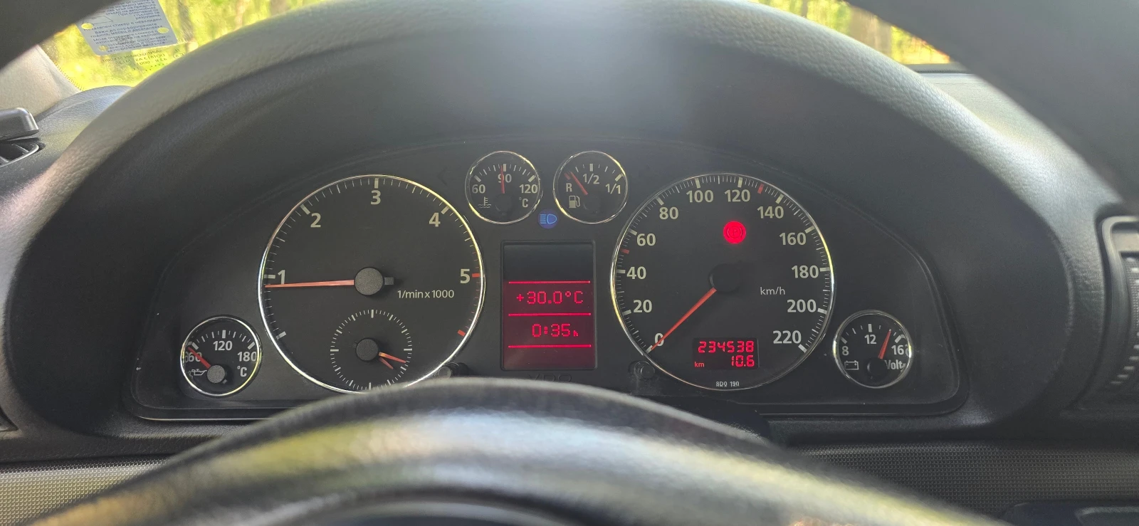 Audi A4, снимка 6 - Автомобили и джипове - 55214633
