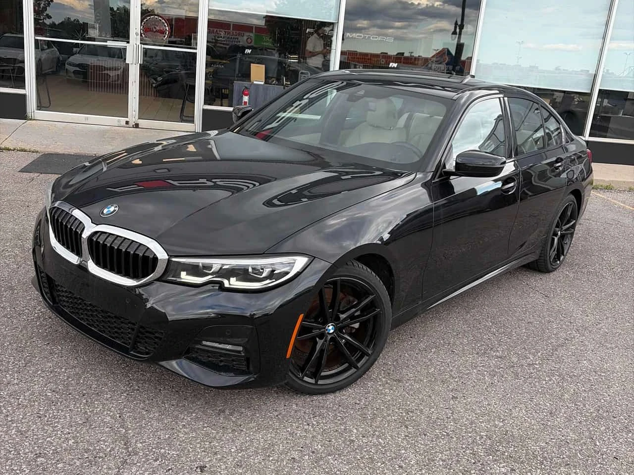 BMW 330 * M SPORT * XDRIVE * CARFAX * 