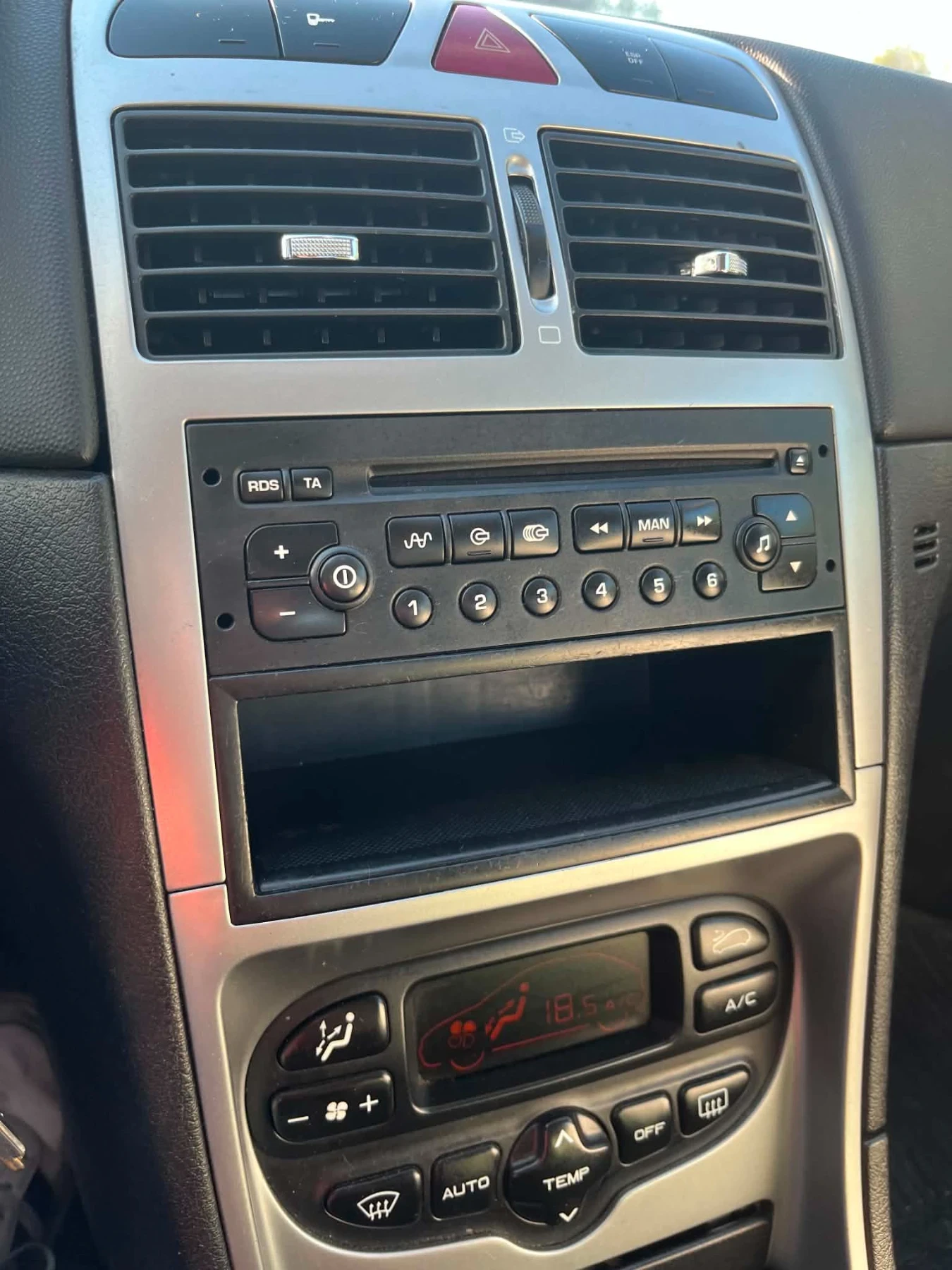 Peugeot 307, снимка 9 - Автомобили и джипове - 55629700