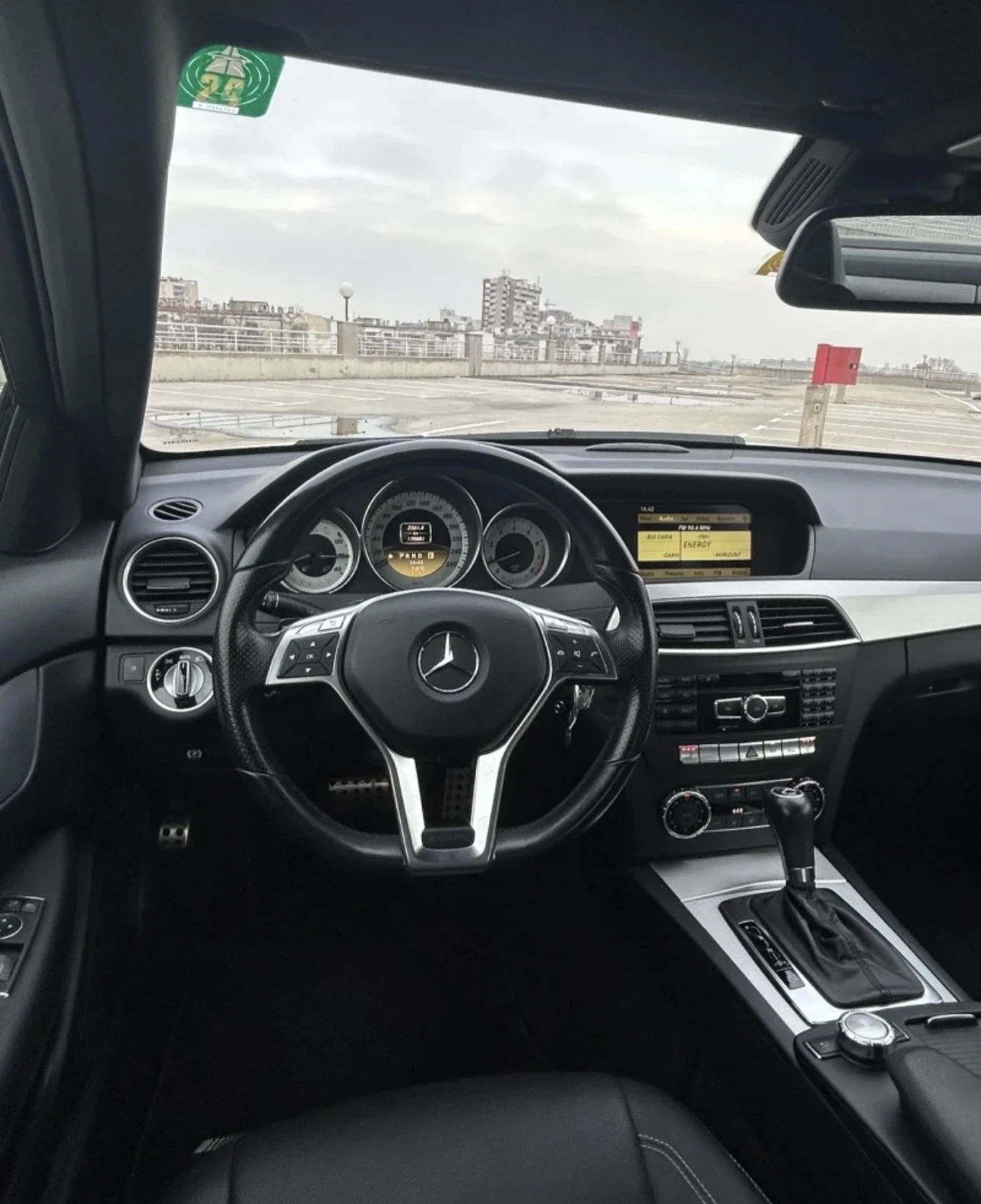 Mercedes-Benz C 250 Mercedes C250 AMG Pack//Harmon Kardon//, снимка 6 - Автомобили и джипове - 55686867