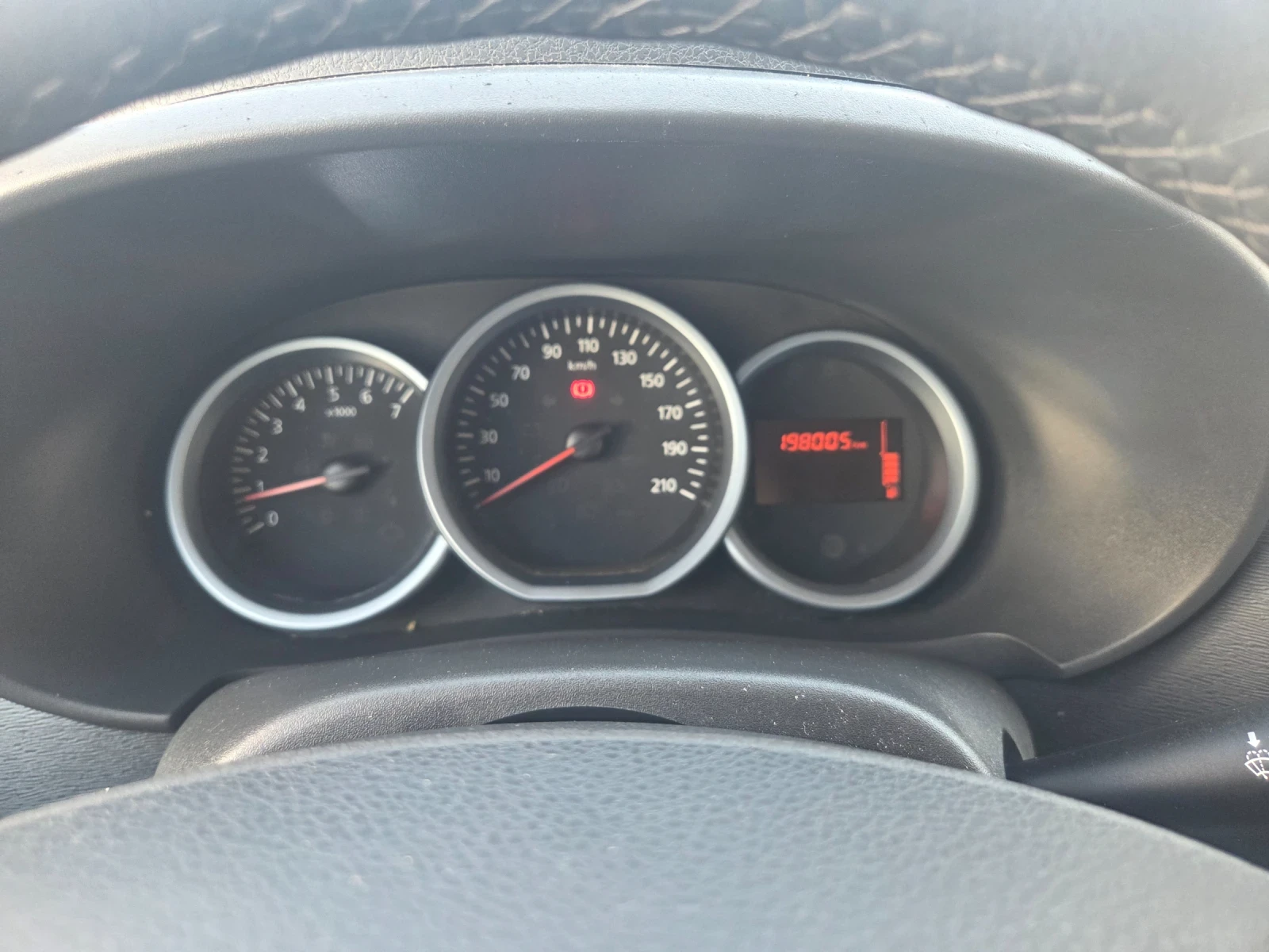 Dacia Dokker 1.5, снимка 10 - Автомобили и джипове - 55746563