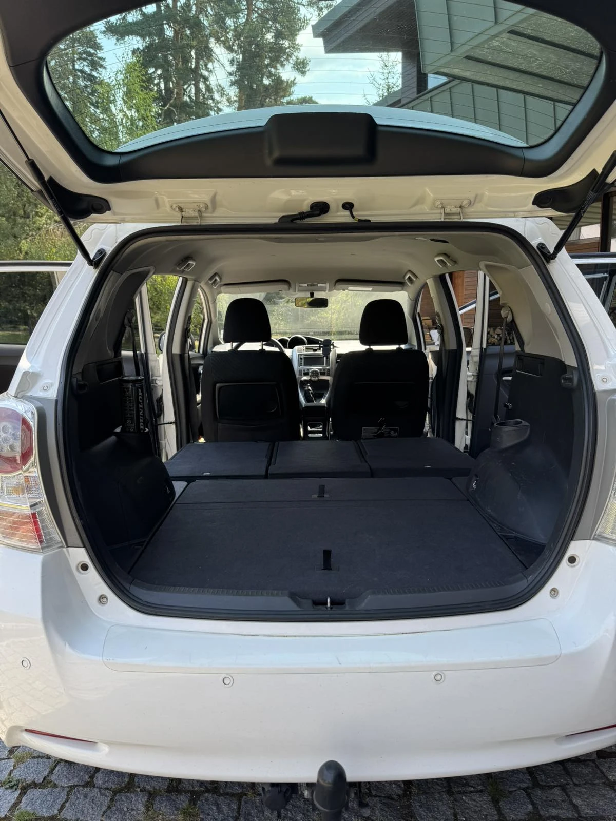 Toyota Verso, снимка 3 - Автомобили и джипове - 56023726