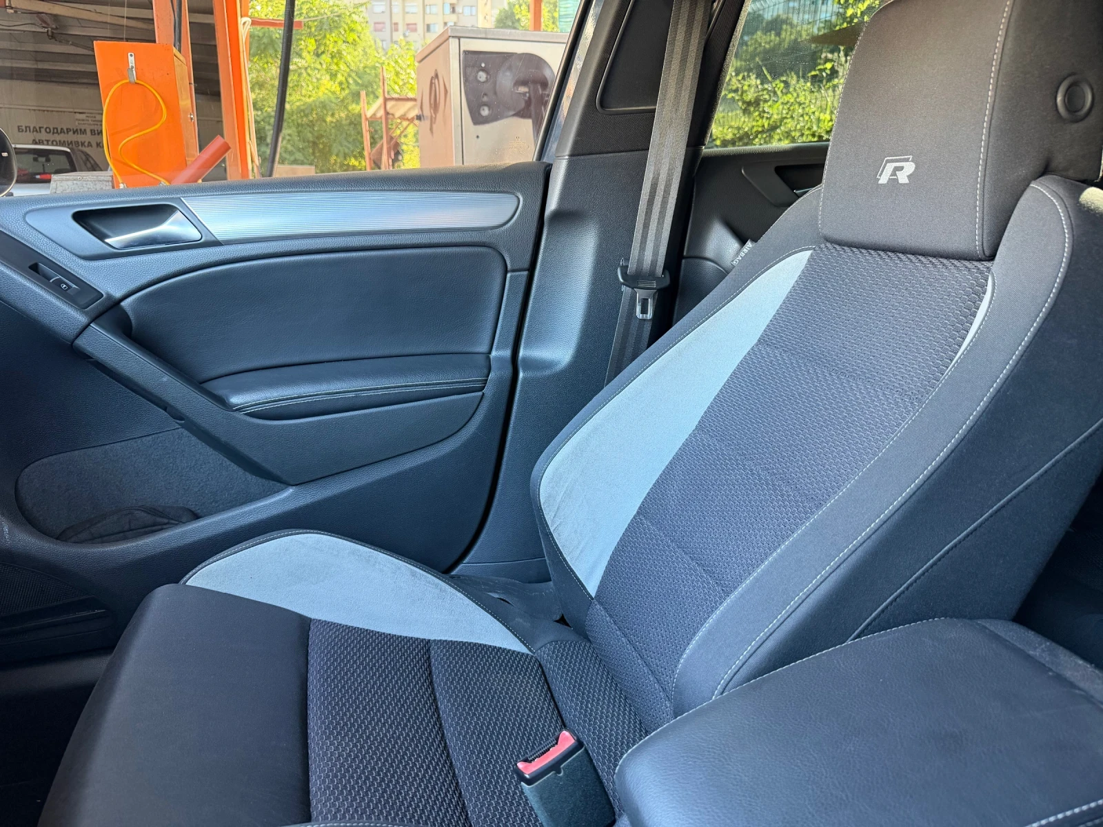 VW Golf 6R , снимка 8 - Автомобили и джипове - 56172795