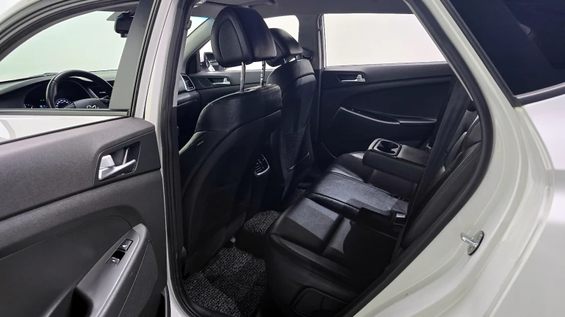 Hyundai Tucson 2.0 2WD MODERN autogeorge.com, снимка 11 - Автомобили и джипове - 51903454