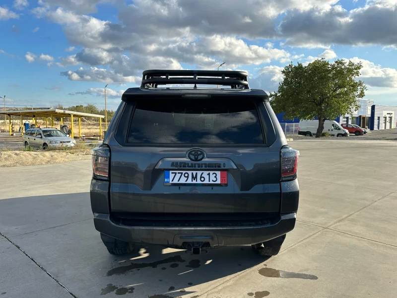 Toyota 4runner SR5 TRD Icon, снимка 3 - Автомобили и джипове - 52347429