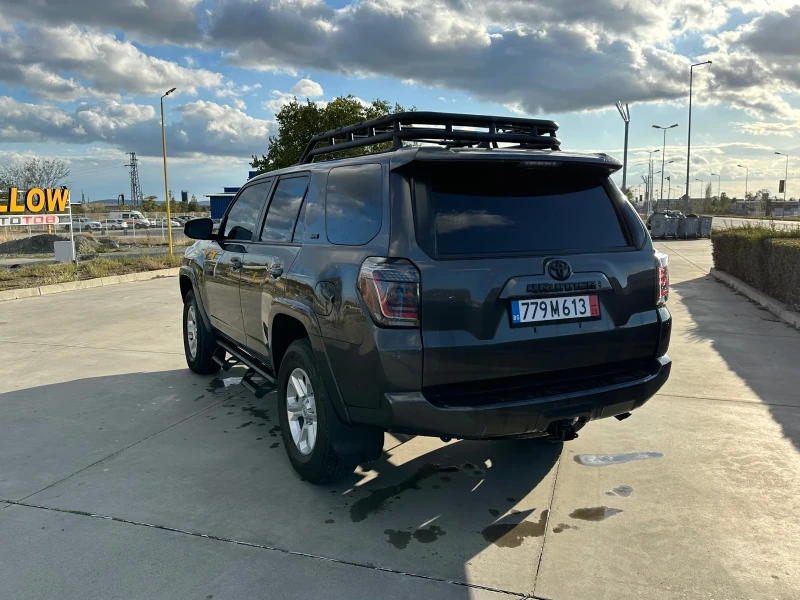 Toyota 4runner SR5 TRD Icon, снимка 4 - Автомобили и джипове - 52347429