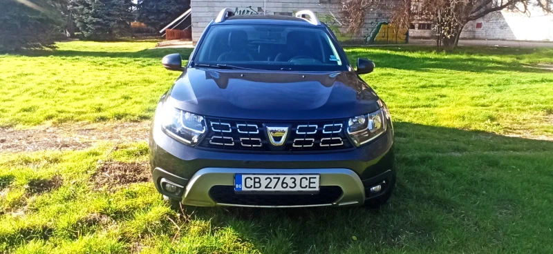 Dacia Duster Red Line 1.6i LPG Газ Full, снимка 2 - Автомобили и джипове - 52904748