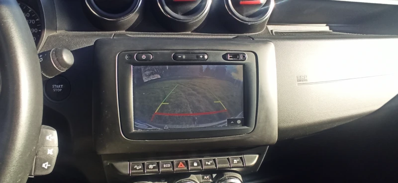 Dacia Duster Red Line 1.6i LPG Газ Full, снимка 12 - Автомобили и джипове - 52904748