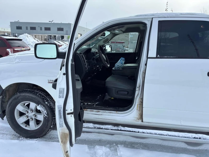 Dodge RAM 1500 * ST * CARFAX * , снимка 7 - Автомобили и джипове - 52951270