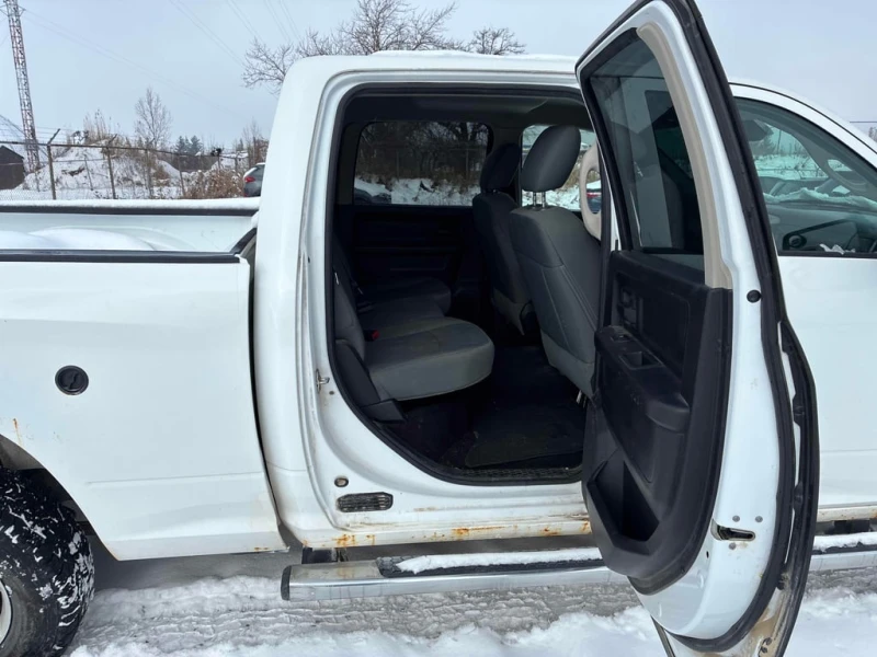 Dodge RAM 1500 * ST * CARFAX * , снимка 10 - Автомобили и джипове - 52951270