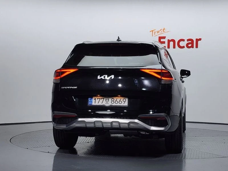 Kia Sportage Diesel 2.0 2WD| 181к.с.| ВКЛ.ТЕХНОТЕСТ, снимка 4 - Автомобили и джипове - 55637031