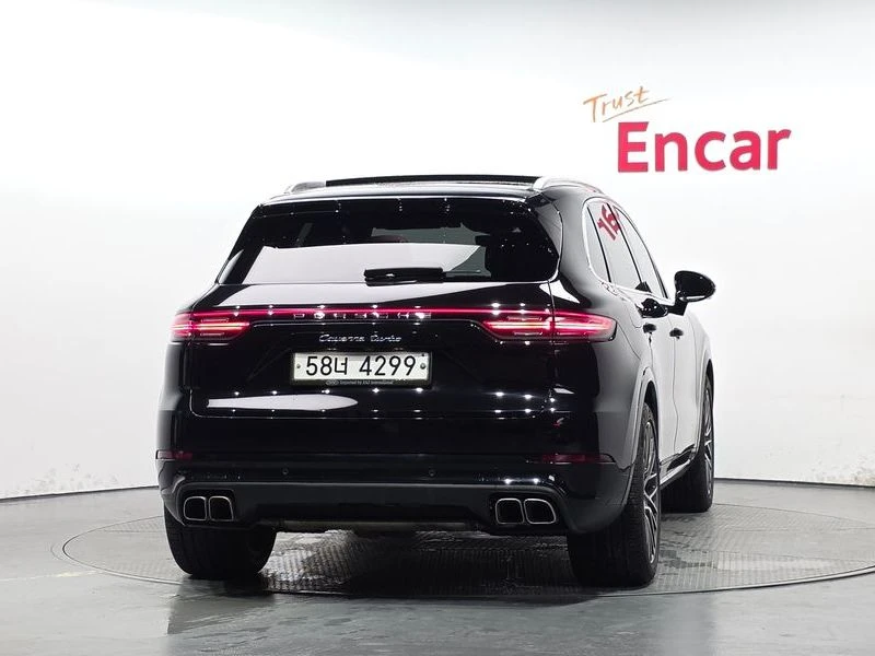 Porsche Cayenne 4.0 Turbo| 550к.с., снимка 4 - Автомобили и джипове - 55987474