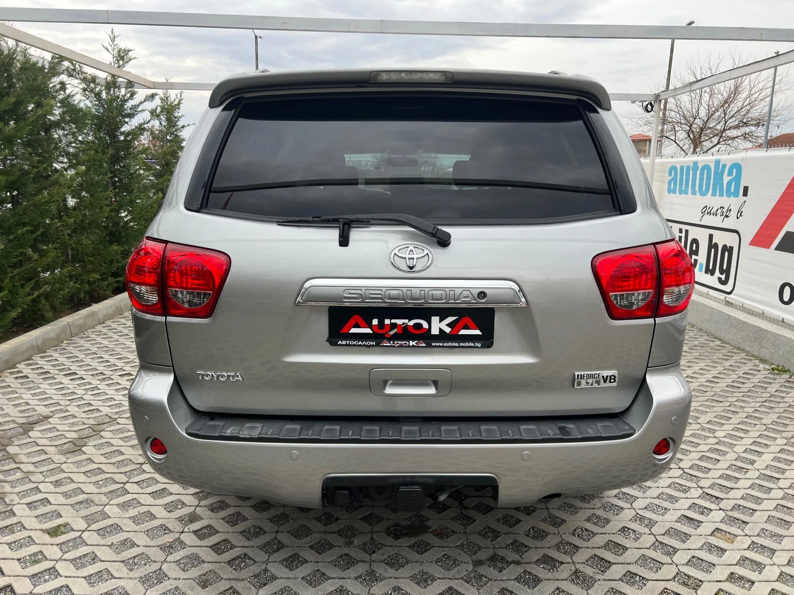 Toyota Sequoia 5.7i-381кс= 4х4= 8МЕСТА= НАВИ= JBL= ШИБЕДАХ= КАМЕР - изображение 4