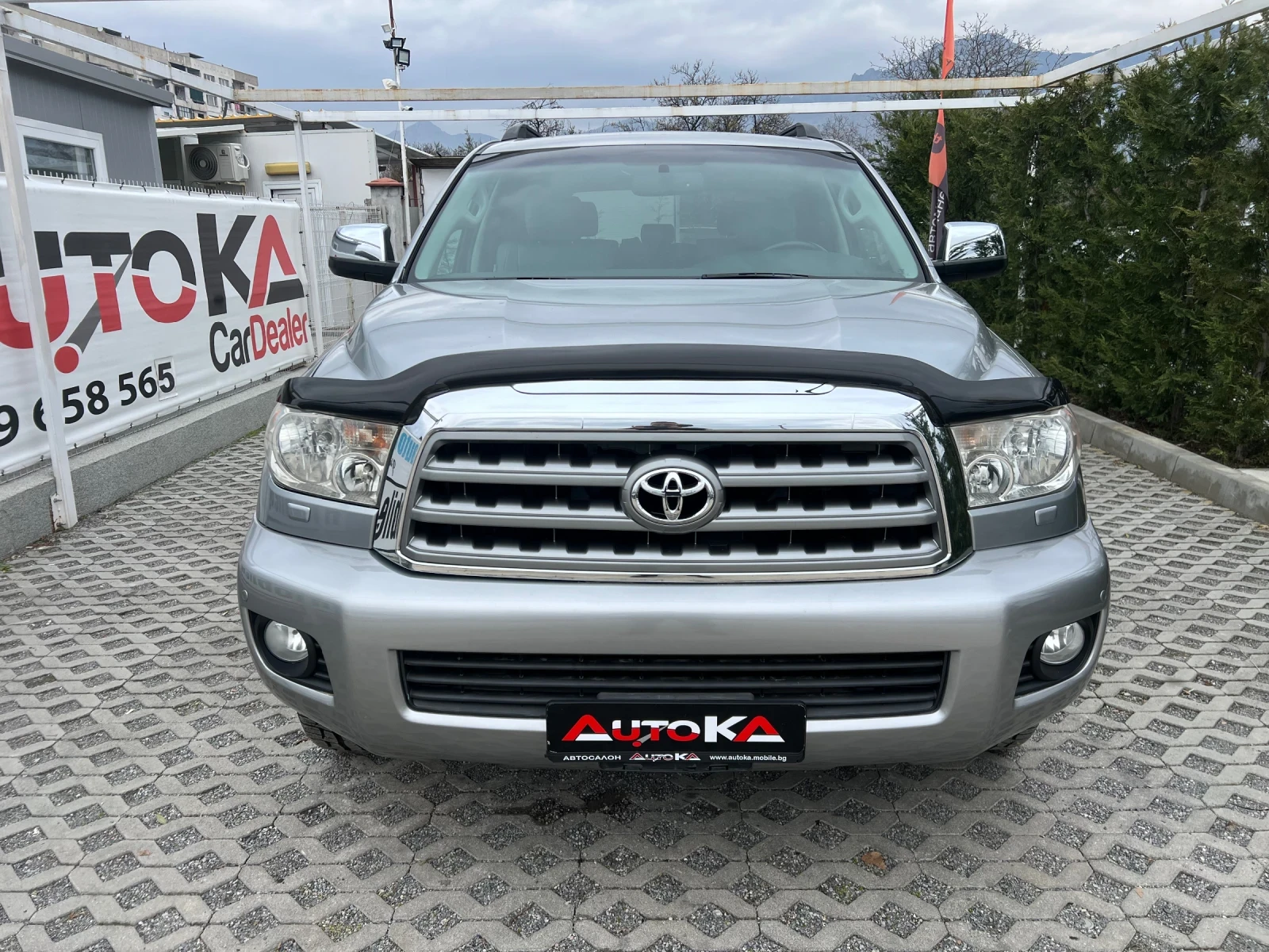 Toyota Sequoia 5.7i-381кс= 4х4= 8МЕСТА= НАВИ= JBL= ШИБЕДАХ= КАМЕР - [1] 