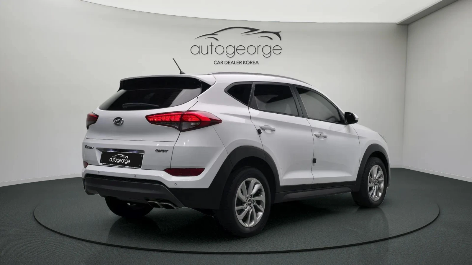 Hyundai Tucson 2.0 2WD MODERN | Mobile.bg   2
