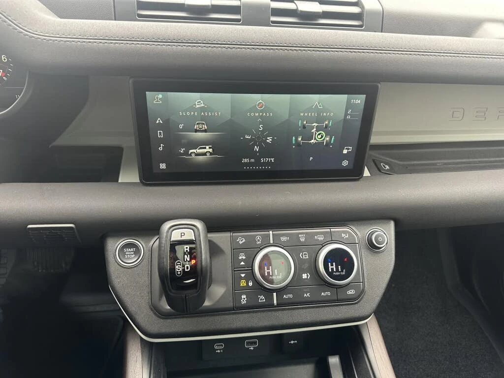 Land Rover Defender X-Dynamic S * АвтоКредит * (ЦЕНА ДО БГ) - изображение 9