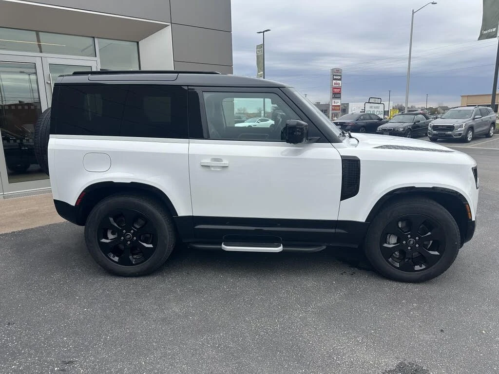 Land Rover Defender X-Dynamic S * АвтоКредит * (ЦЕНА ДО БГ) - изображение 4