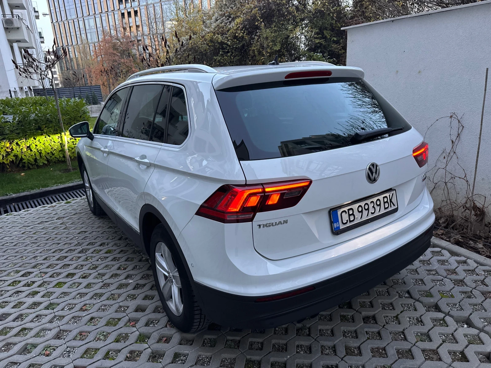 VW Tiguan 4 Motion 4x4 | Mobile.bg   2