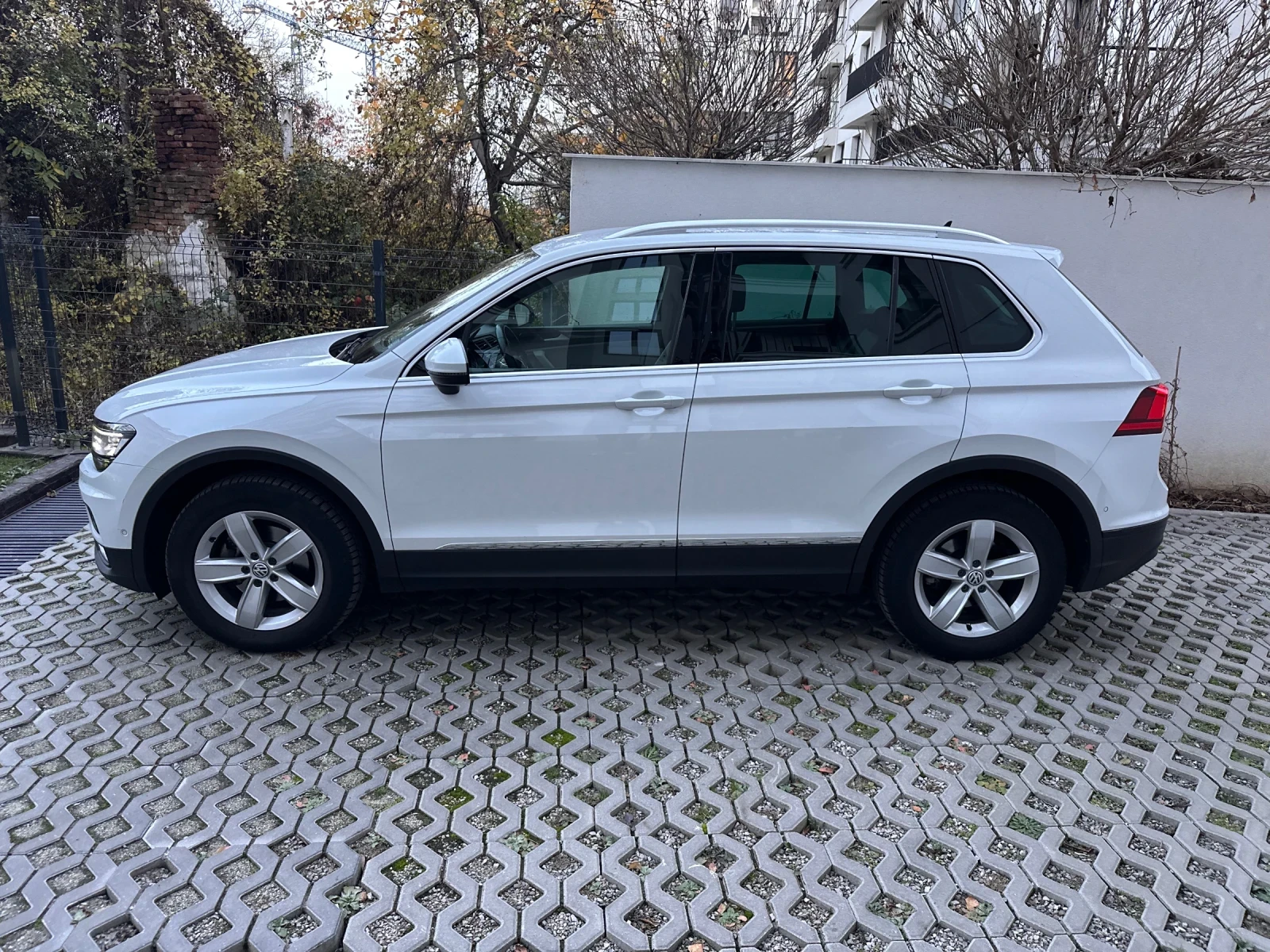 VW Tiguan 4 Motion 4x4 | Mobile.bg   3