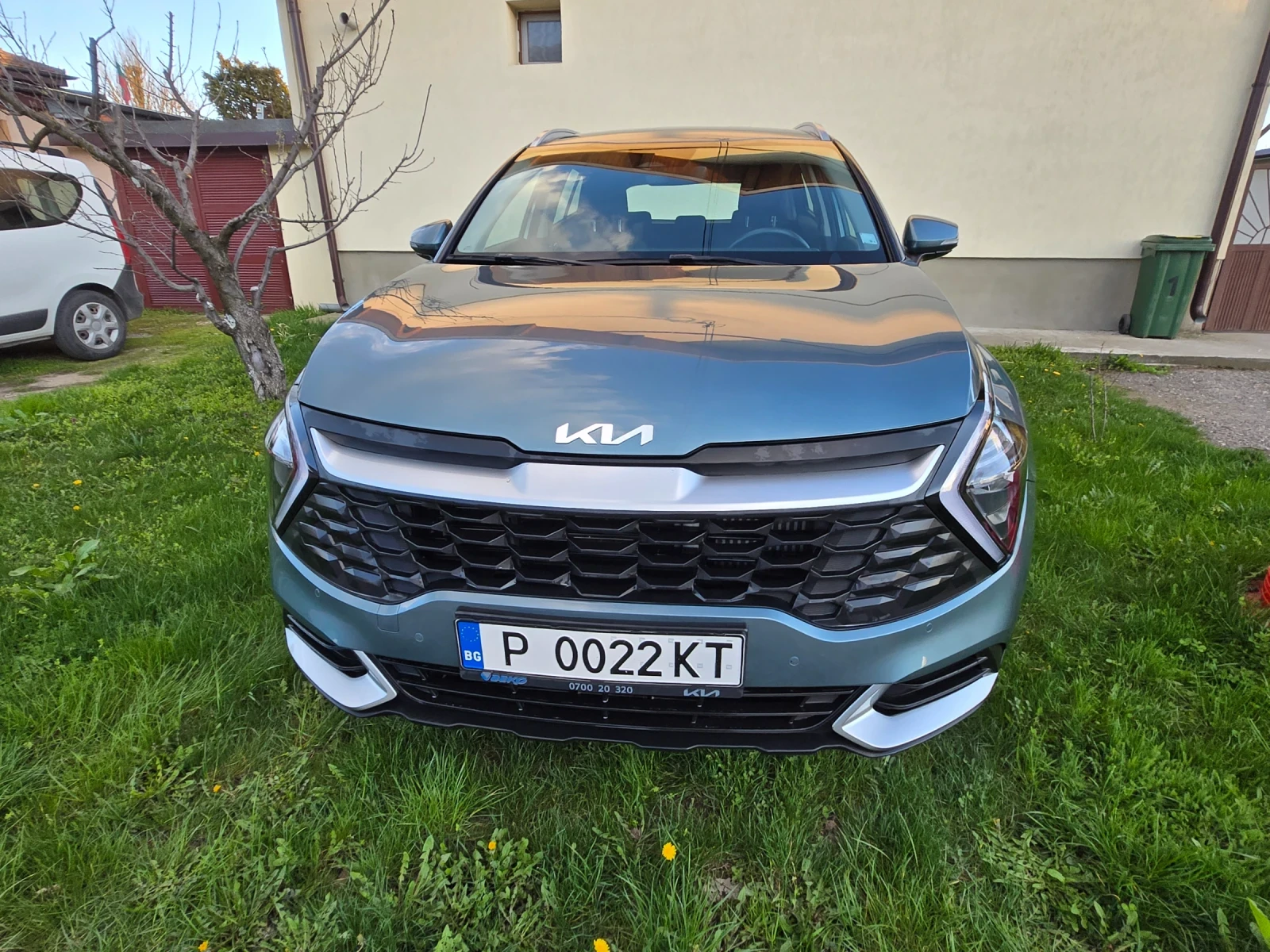 Kia Sportage, снимка 2 - Автомобили и джипове - 54140795