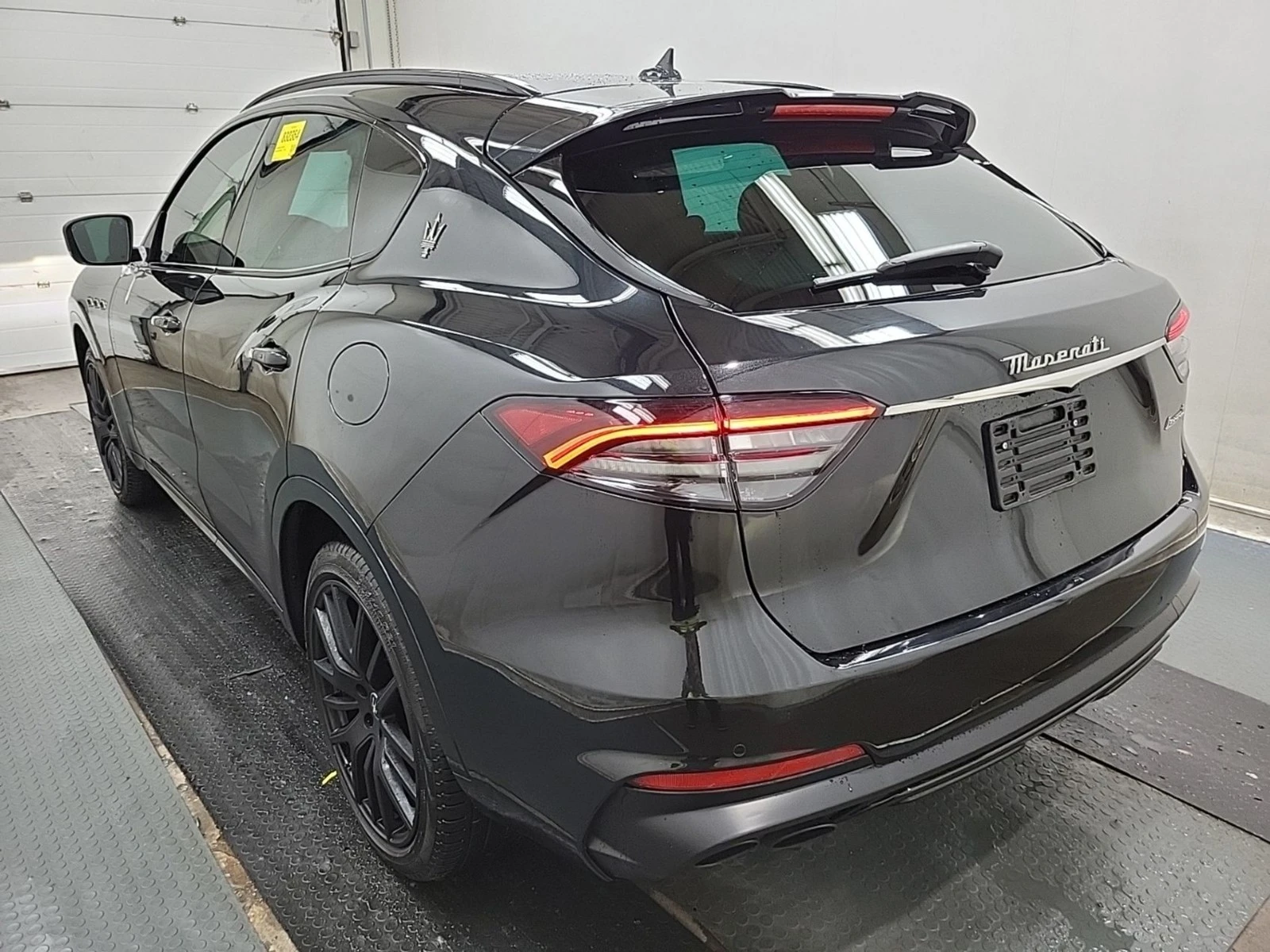 Maserati Levante GT/KEYLESS/LANE ASSIST/ADAPTIVE CRUISE , снимка 6 - Автомобили и джипове - 54229424