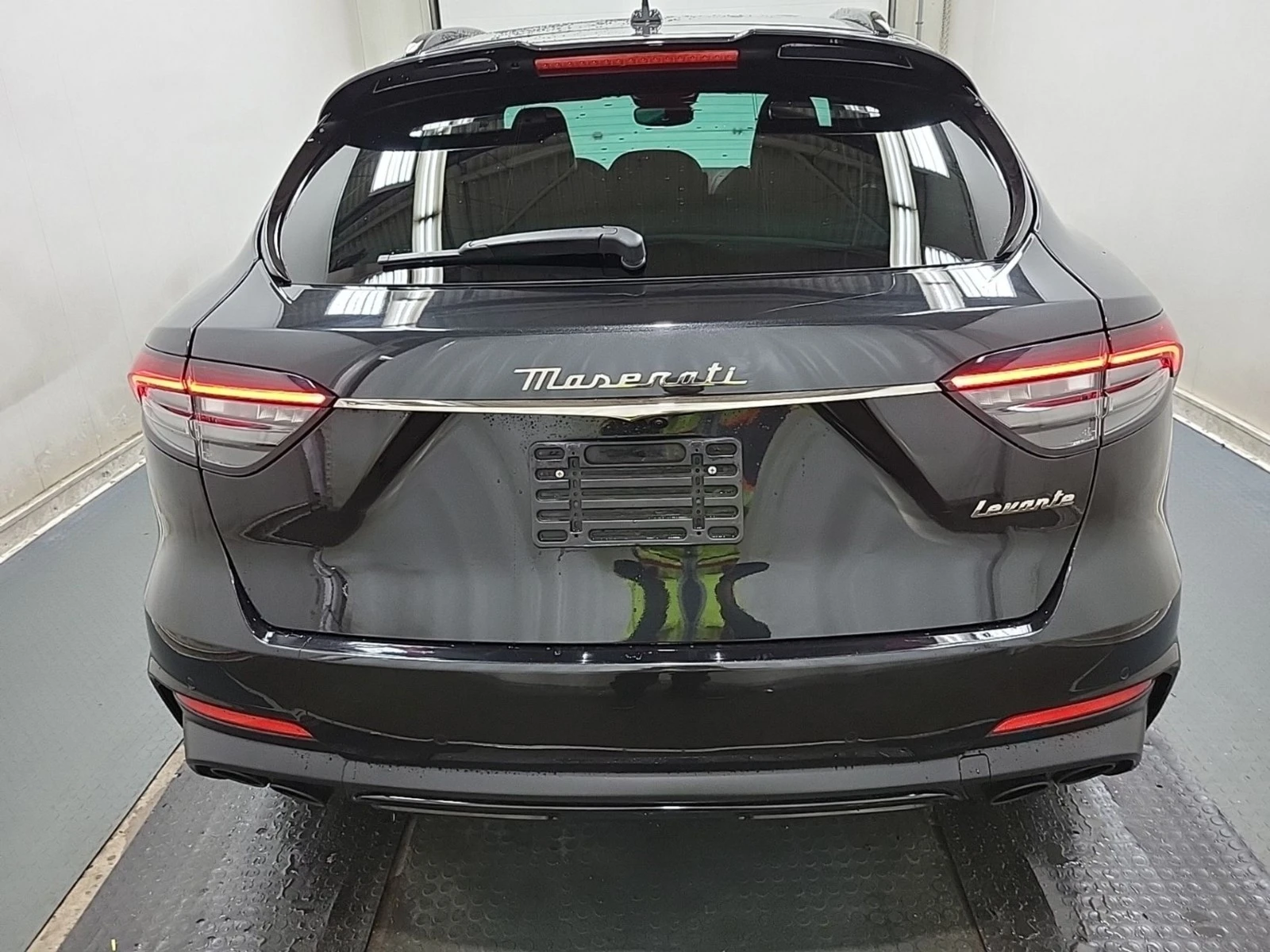 Maserati Levante GT/KEYLESS/LANE ASSIST/ADAPTIVE CRUISE , снимка 5 - Автомобили и джипове - 54229424