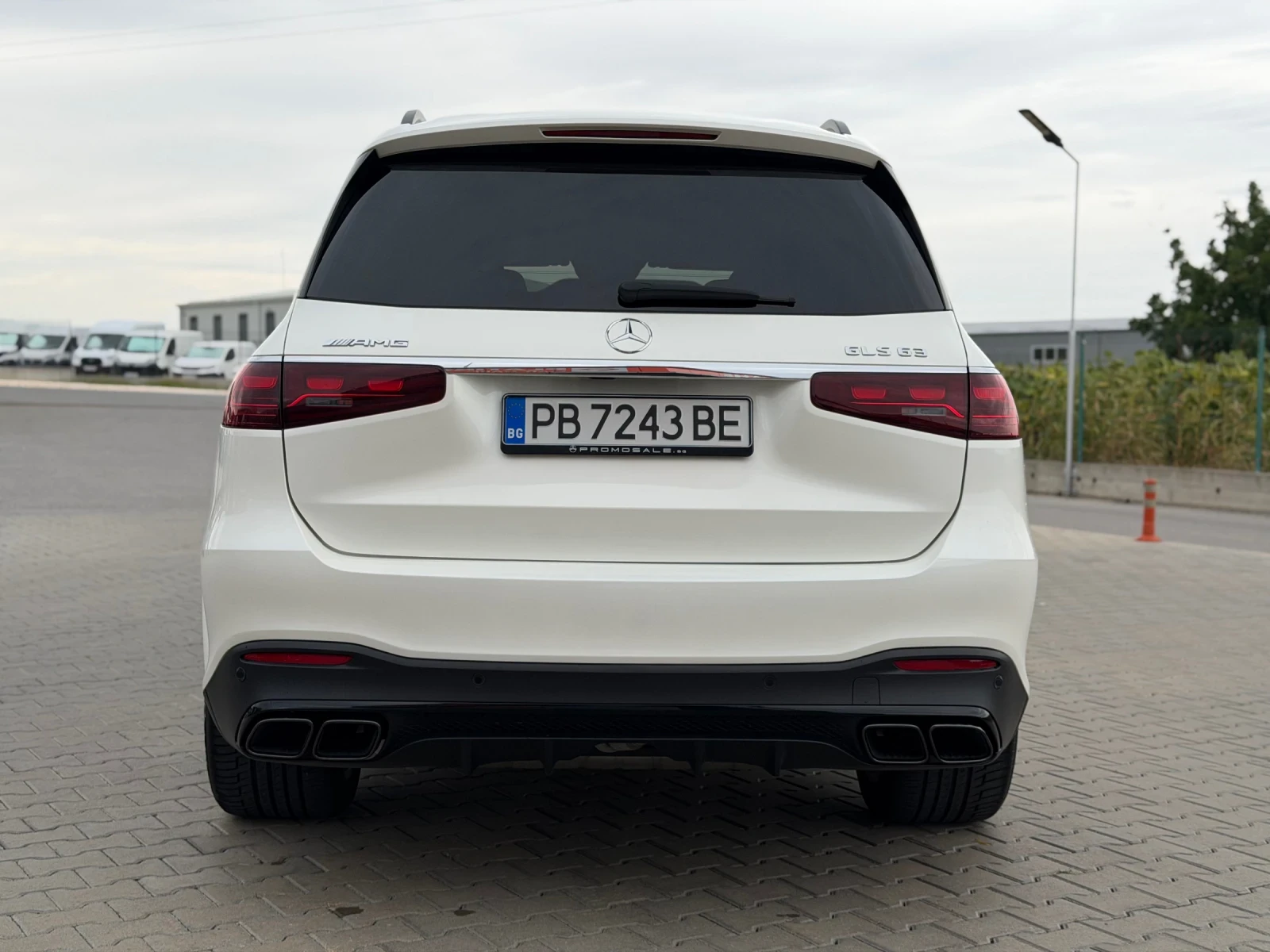 Mercedes-Benz GLS 63 AMG V8 53000 km, снимка 4 - Автомобили и джипове - 55431241