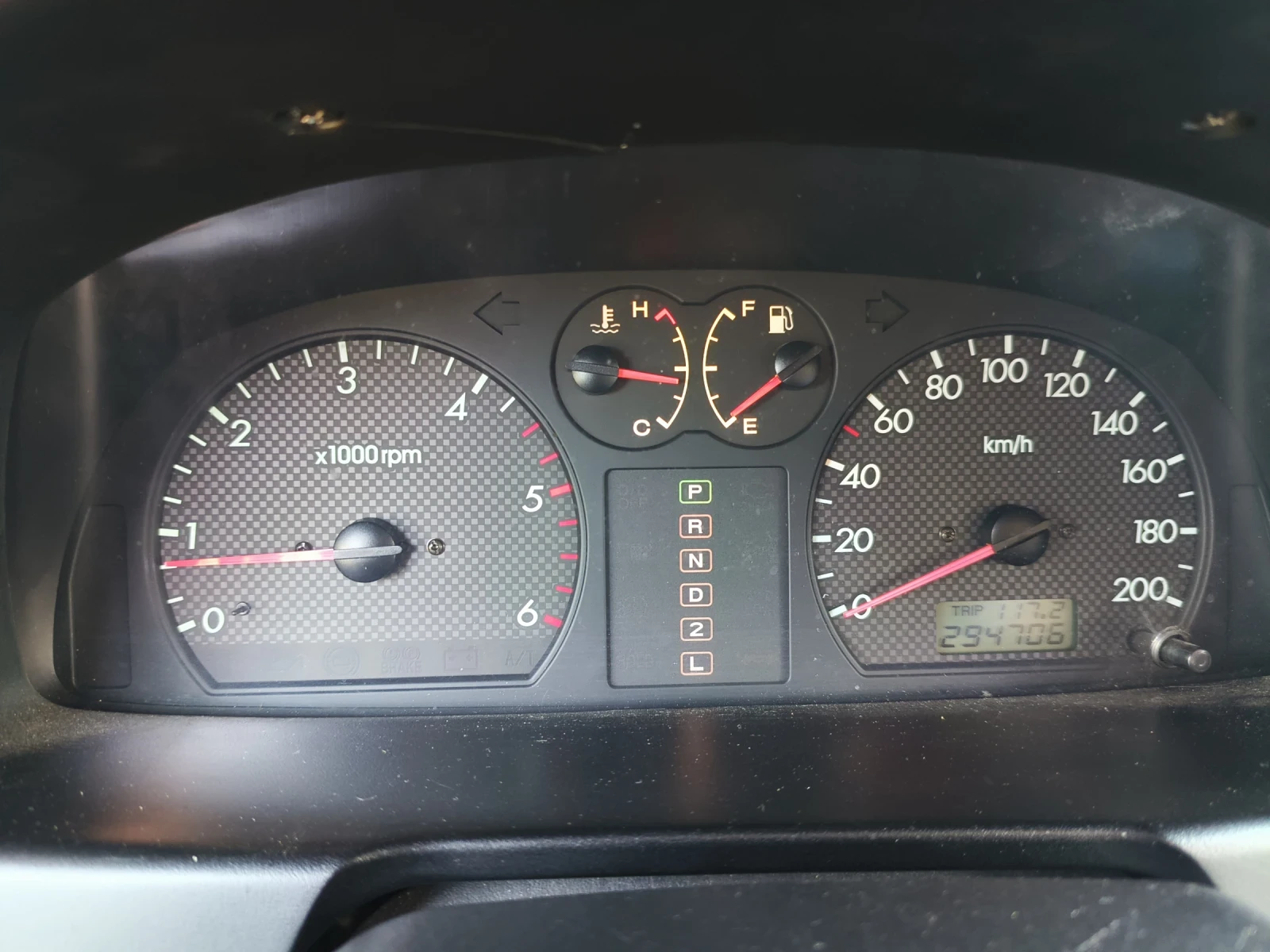 Hyundai Terracan, снимка 12 - Автомобили и джипове - 55638950