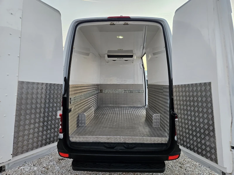 Mercedes-Benz Sprinter 316 Хладилен, Клима, снимка 14 - Бусове и автобуси - 48620876