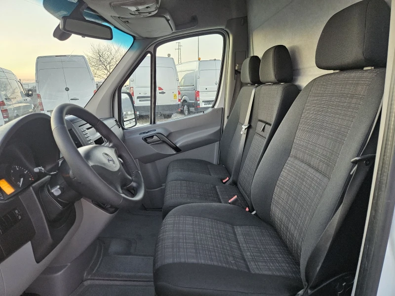 Mercedes-Benz Sprinter 316 Хладилен, Клима, снимка 10 - Бусове и автобуси - 48620876