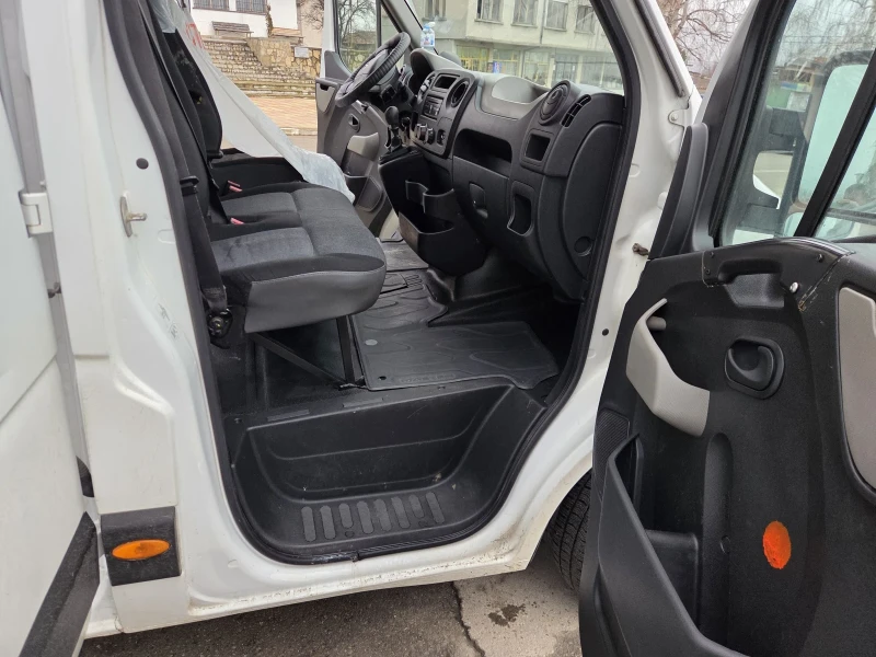Renault Master 2.3 MAXI 3.30 * КЛИМА * , снимка 10 - Бусове и автобуси - 53298518