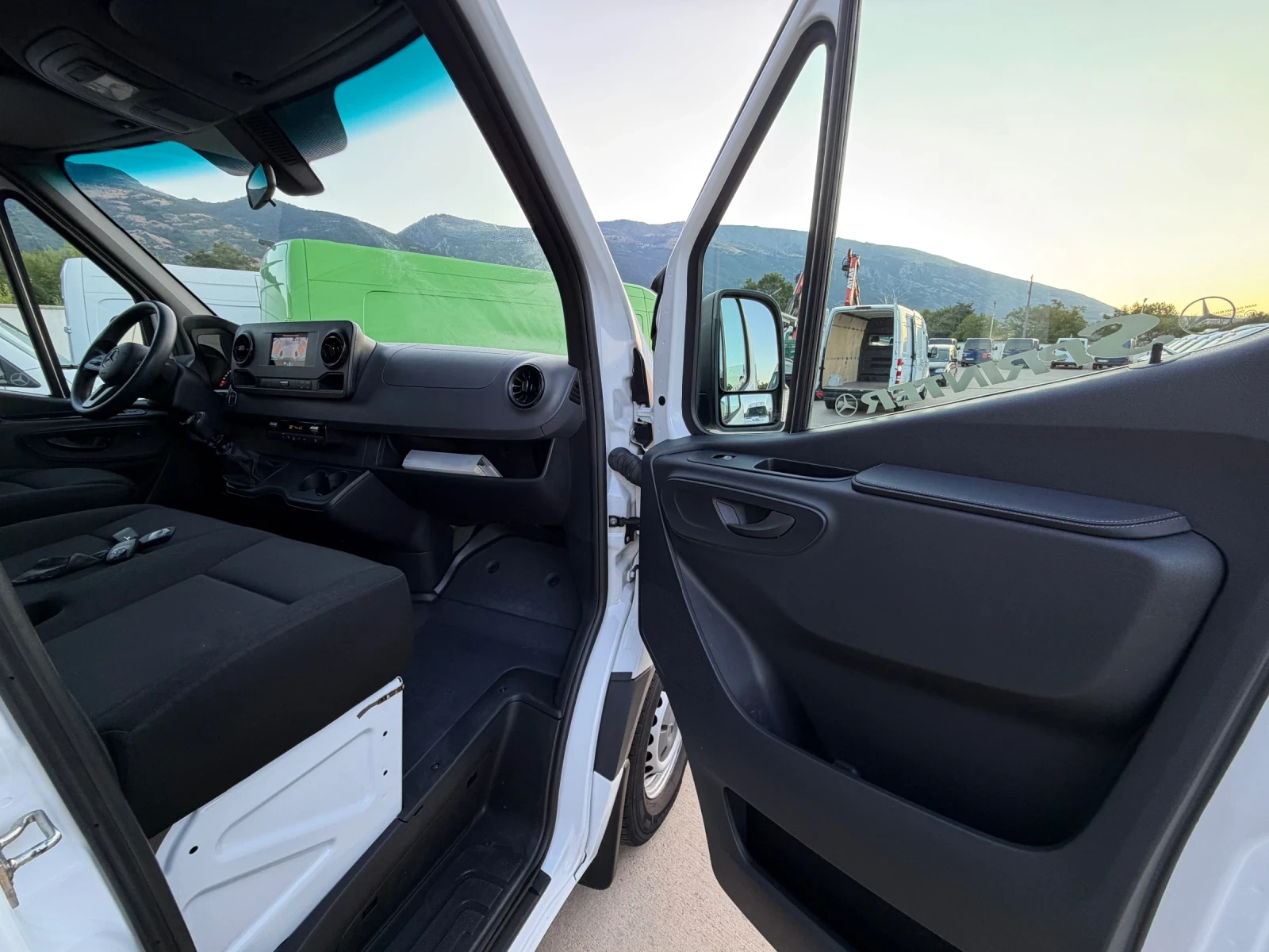 Mercedes-Benz Sprinter 316 MAXI!LED!FULL!НОВ!EURO6D!, снимка 11 - Бусове и автобуси - 55496382