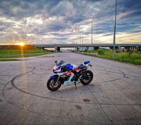 Обява за продажба на Honda Cbr FireBlade RR-R SP ~44 000 лв. - изображение 2