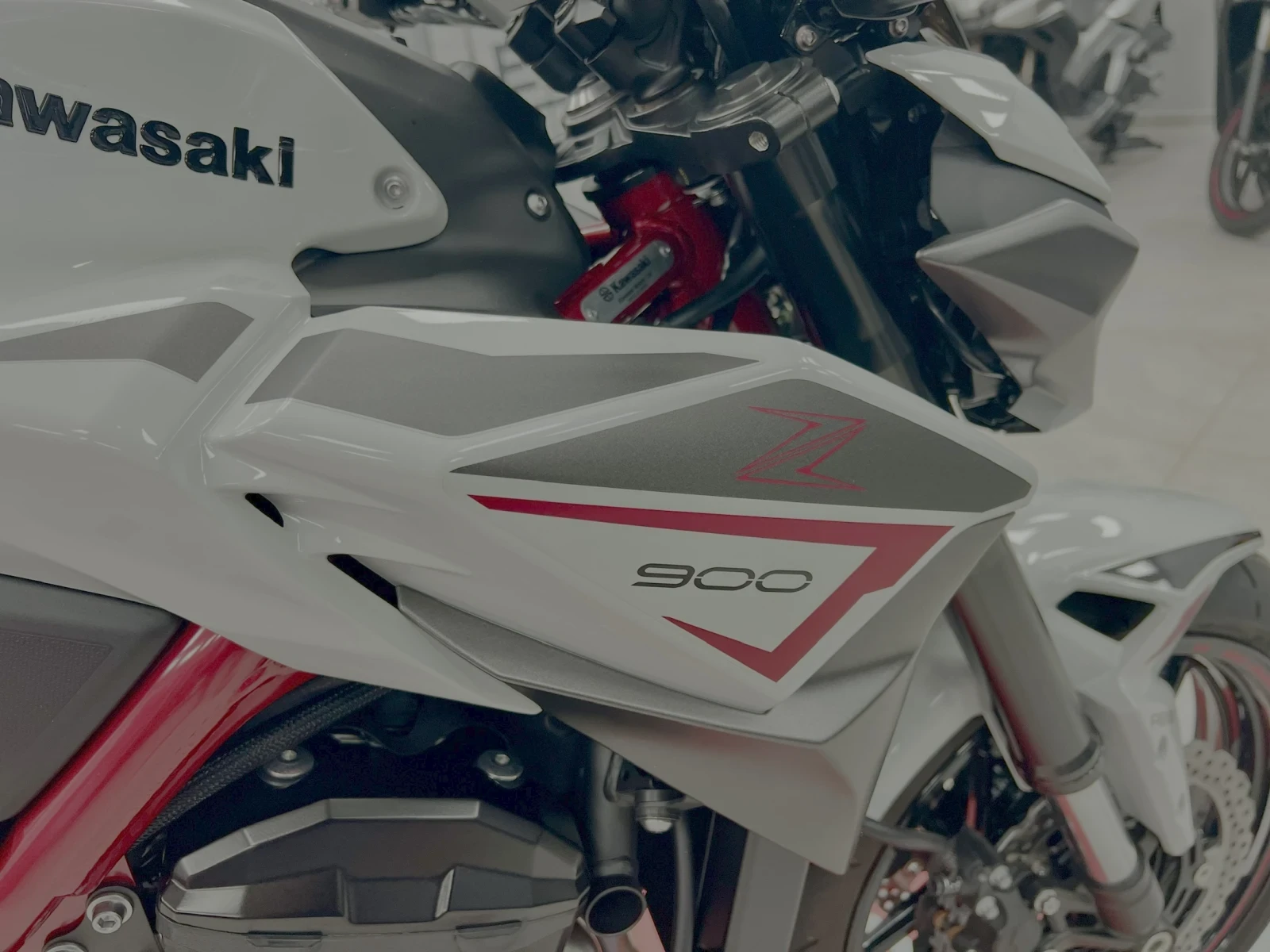 Kawasaki Z 900 TCS ABS 807km!!! 2022 - изображение 4