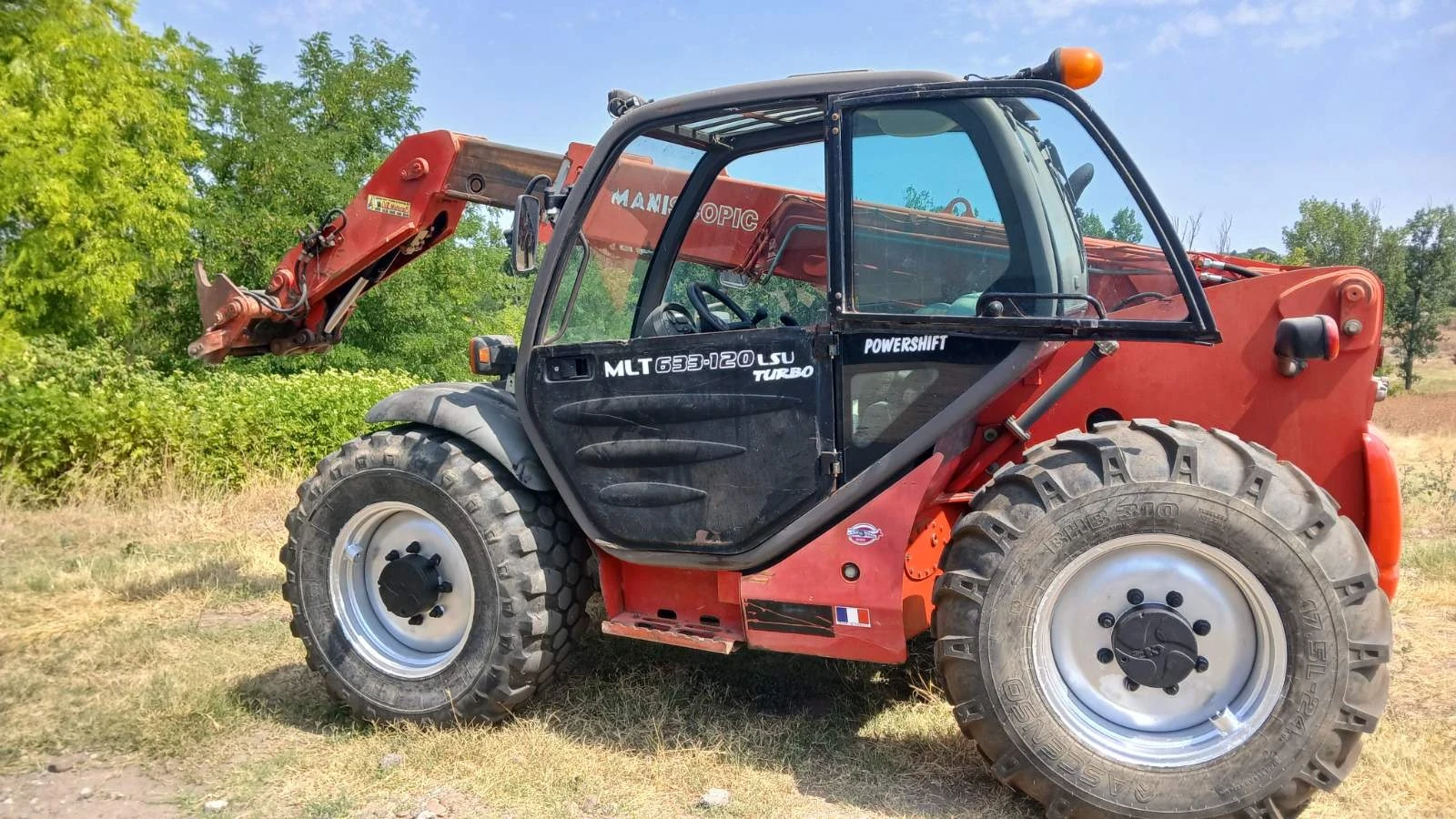 Телескопичен товарач Manitou MLT 633 120 LS, снимка 1