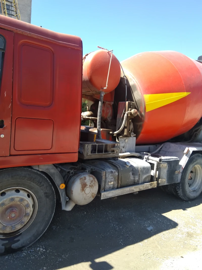 Бетон миксер Volvo FL 10, снимка 4 - Индустриална техника - 51970138