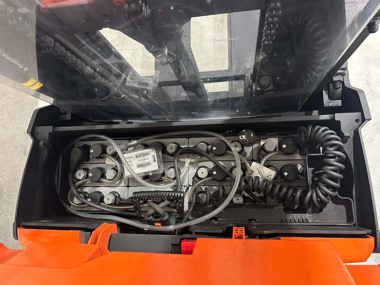 Електрокар Toyota стакер SWE140L, снимка 8 - Индустриална техника - 54913699