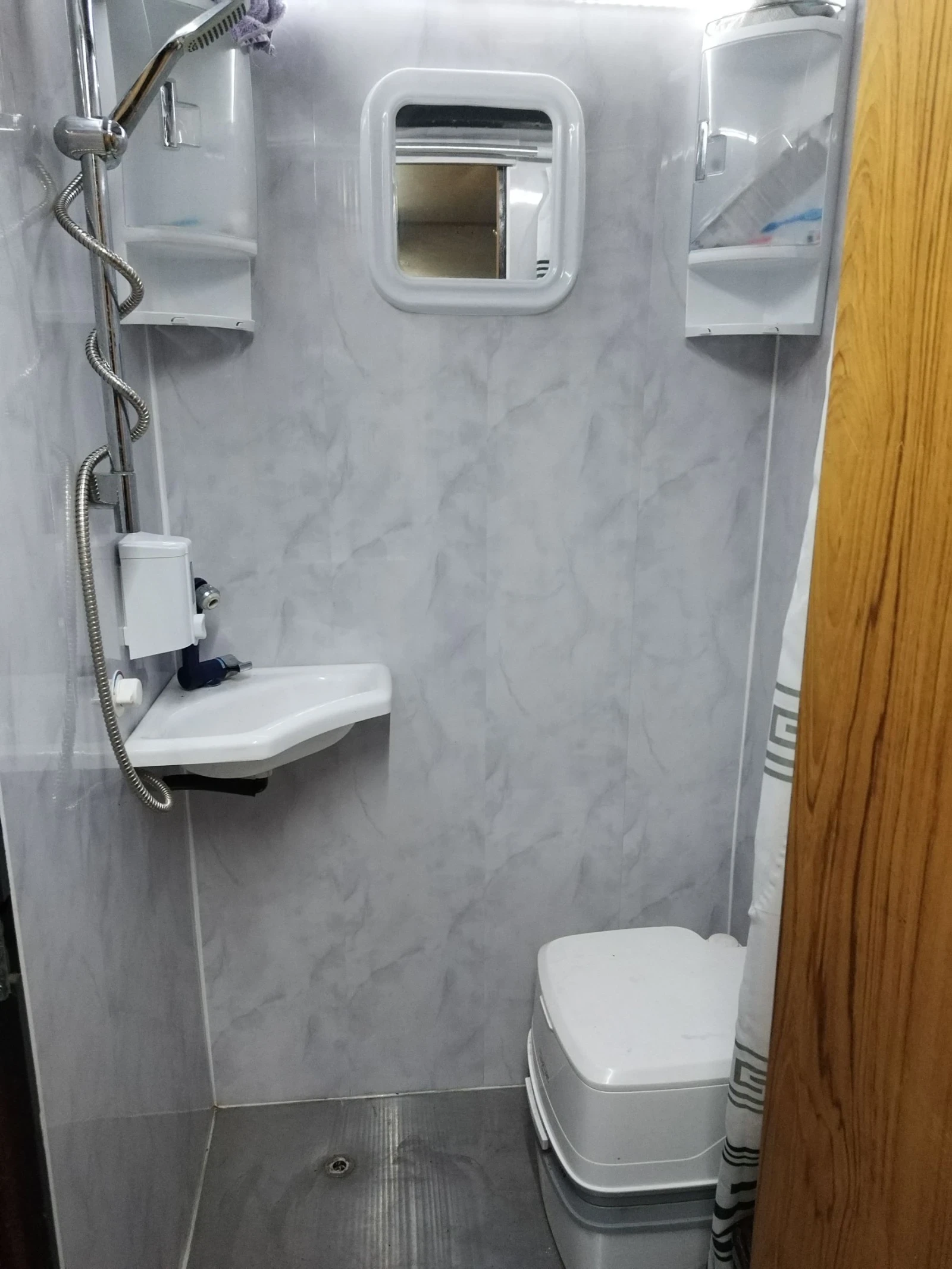 Кемпер HYMER / ERIBA  - изображение 10