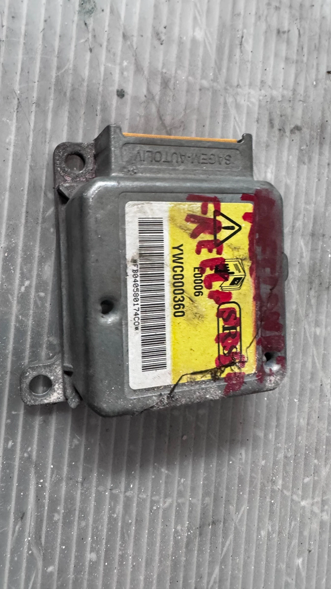 Airbag  /  /  a Land Rover Freelander - YWC000360 | Mobile.bg   1