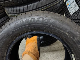 Гуми Зимни 215/65R16, снимка 4