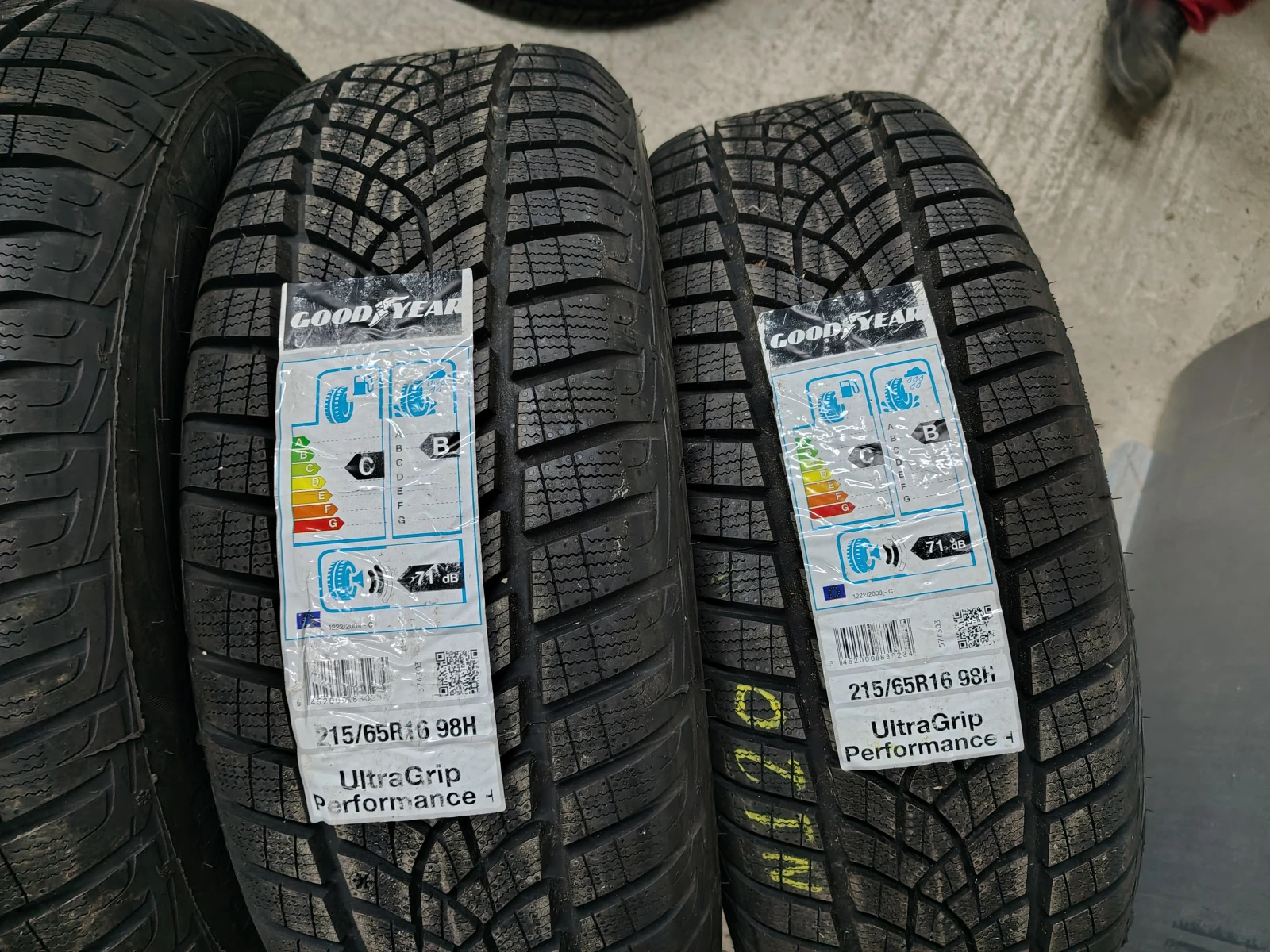 ���� 215/65R16 | Mobile.bg � ����������� 3