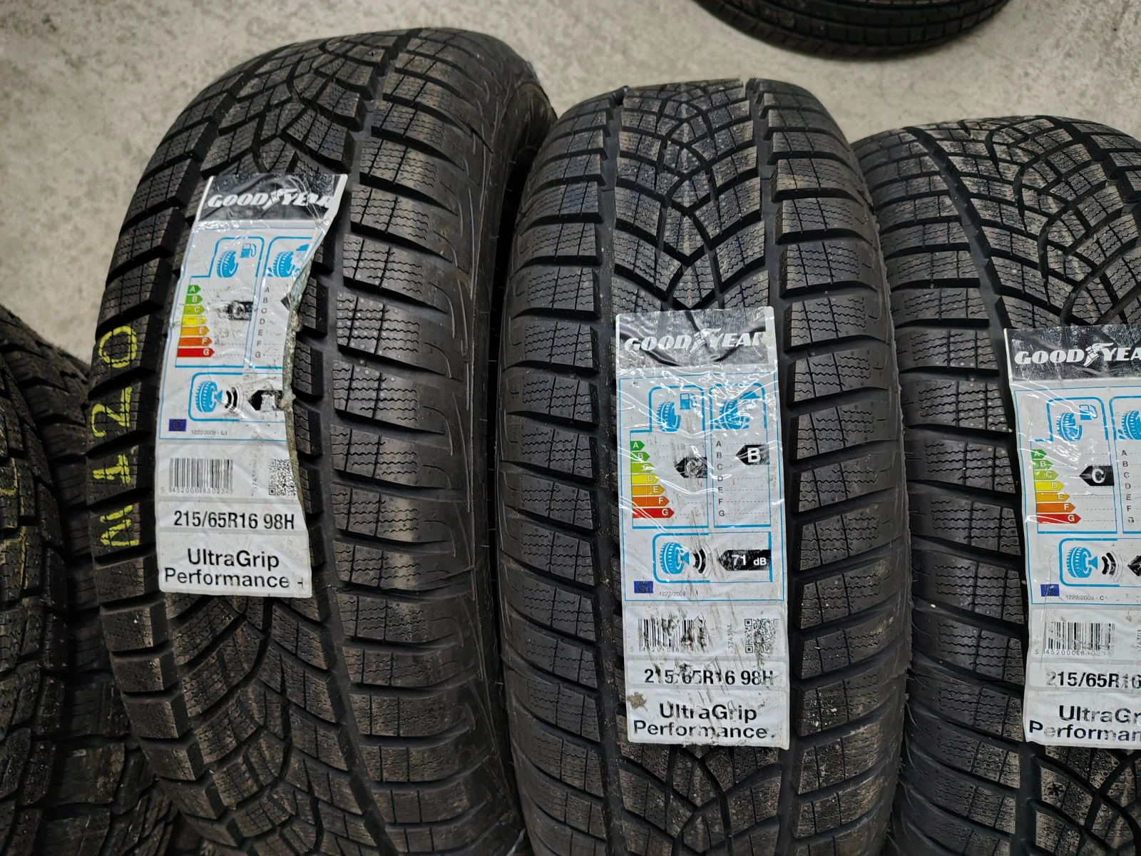 ���� 215/65R16 | Mobile.bg � ����������� 2