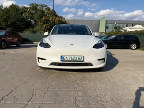 ������ Tesla Model Y