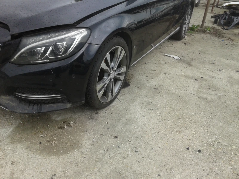 Mercedes-Benz C 220 2.2d, снимка 5 - Автомобили и джипове - 39871477