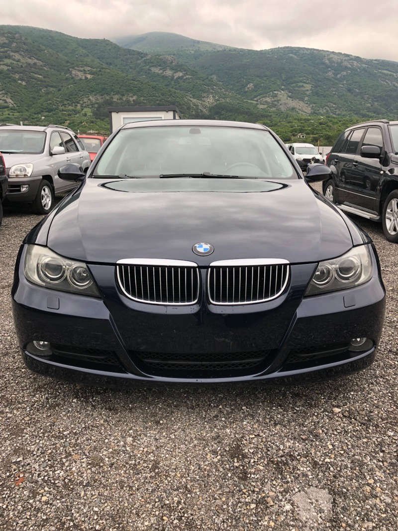 BMW 320 D ITALIA, снимка 3 - Автомобили и джипове - 45770353