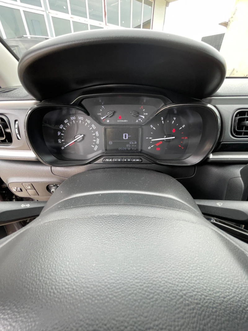 Citroen C3 1.2i Puretech 2019, снимка 10 - Автомобили и джипове - 46661343