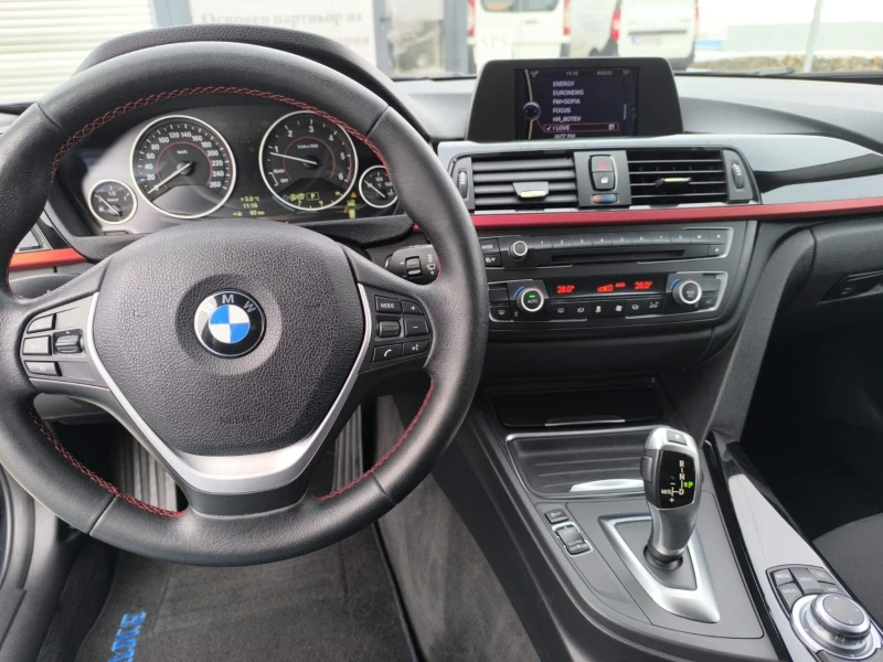 BMW 320 F31 Sport , снимка 13 - Автомобили и джипове - 48502180