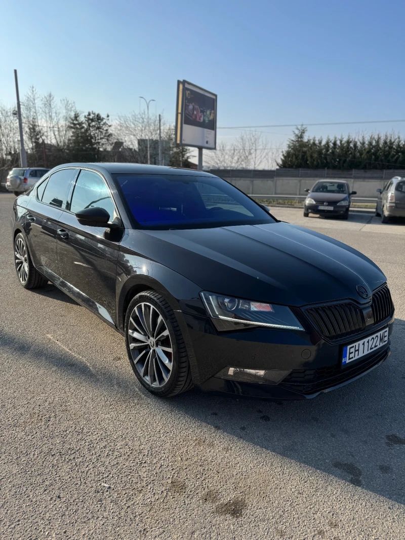 Skoda Superb 2.0 TDI, снимка 1 - Автомобили и джипове - 48703335