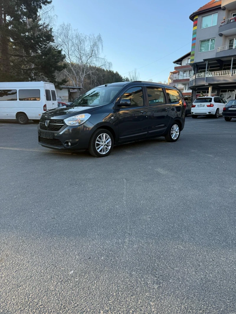 Dacia Lodgy, снимка 12 - Автомобили и джипове - 49582058